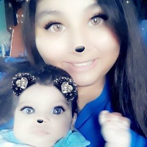 Meet your Posher, Elena n